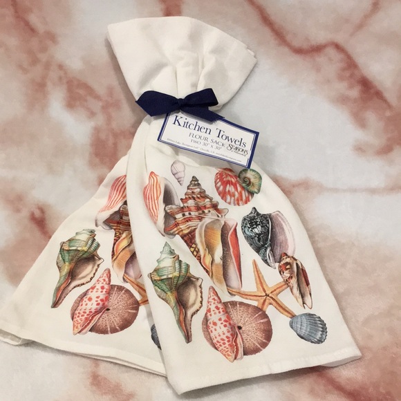 mary lake thompson Other - Sea Shell Flour Sack Kitchen Towels set of 2, NWT